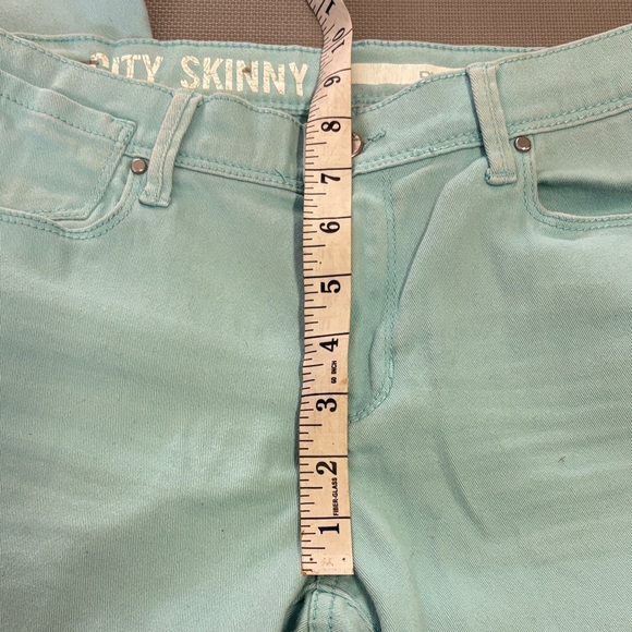 DKNY Women's sz 6 City Skinny Jeans in Light Blue zipper ankle - Picture 7 of 10